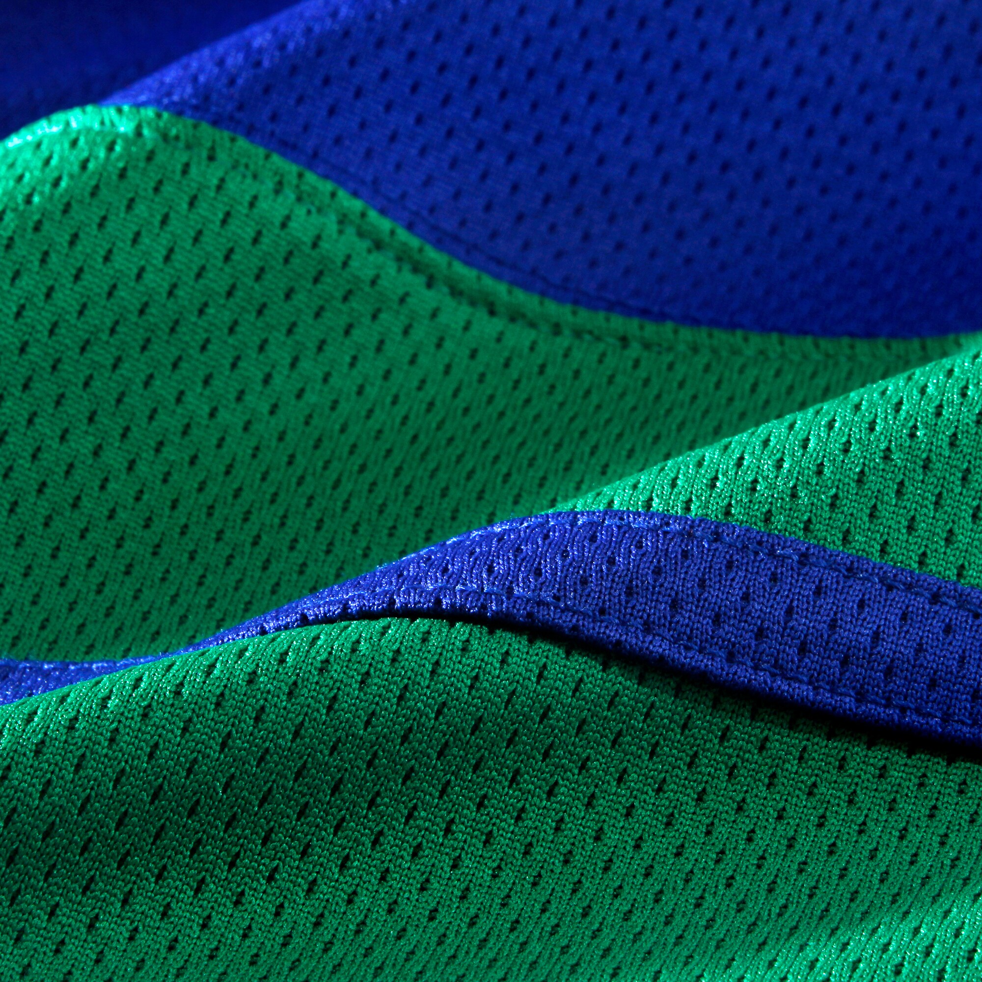 Elias Pettersson Vancouver Canucks 2019/20 Alternate Premier Breakaway Player Jersey - Royal