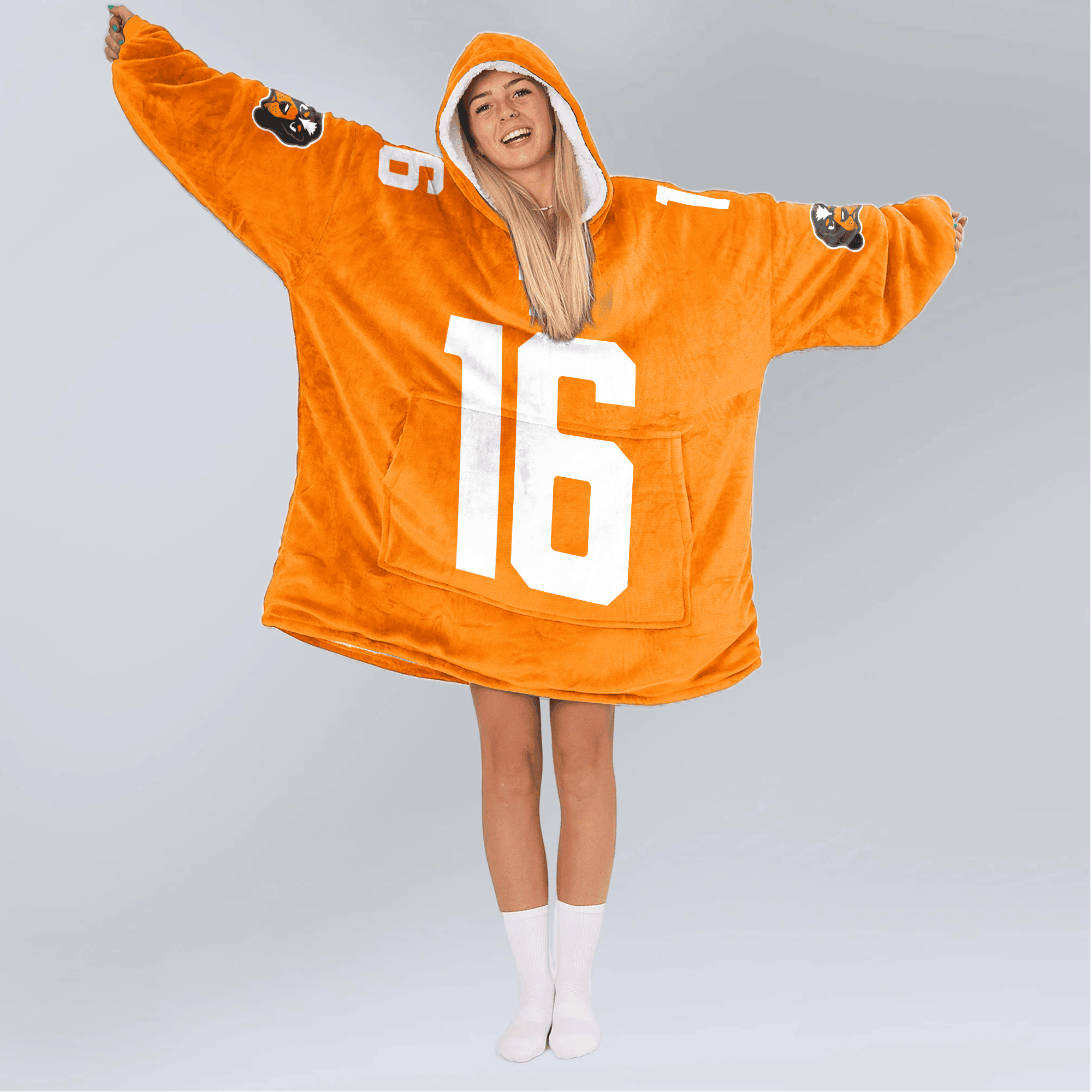 Adult 16 Tennessee Football Unisex Blanket Hoodie