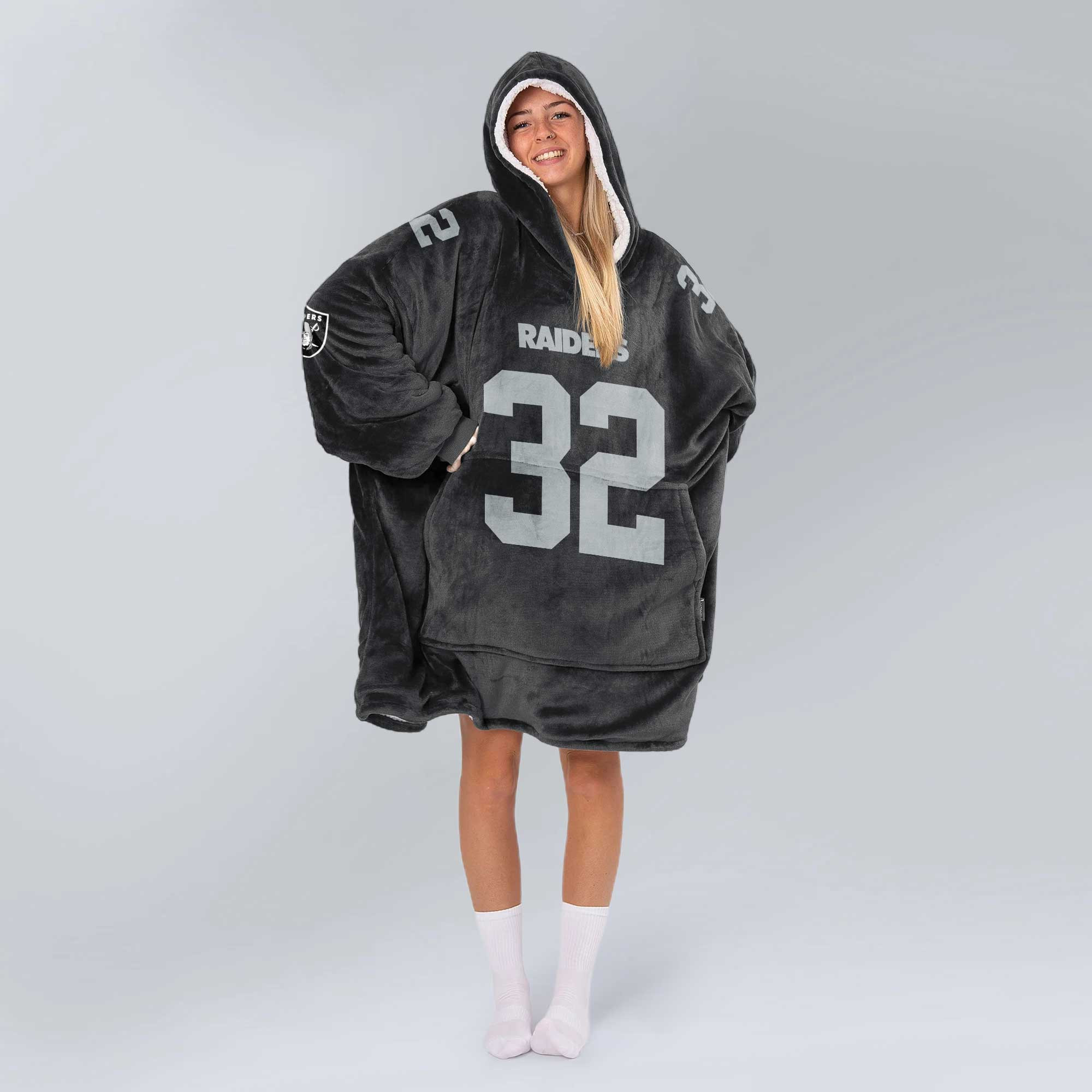 Adult M.A 32 Las Vegas Football Unisex Blanket Hoodie