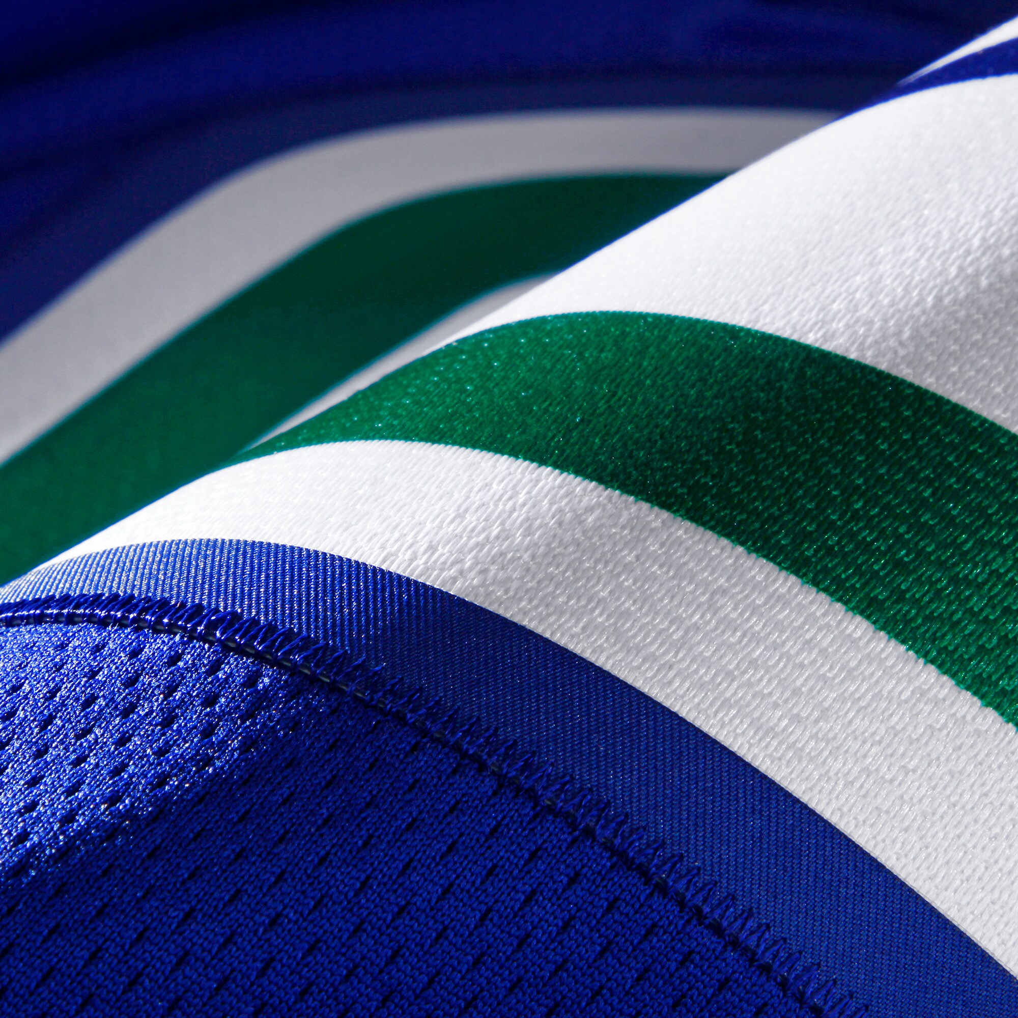 Elias Pettersson Vancouver Canucks 2019/20 Alternate Premier Breakaway Player Jersey - Royal